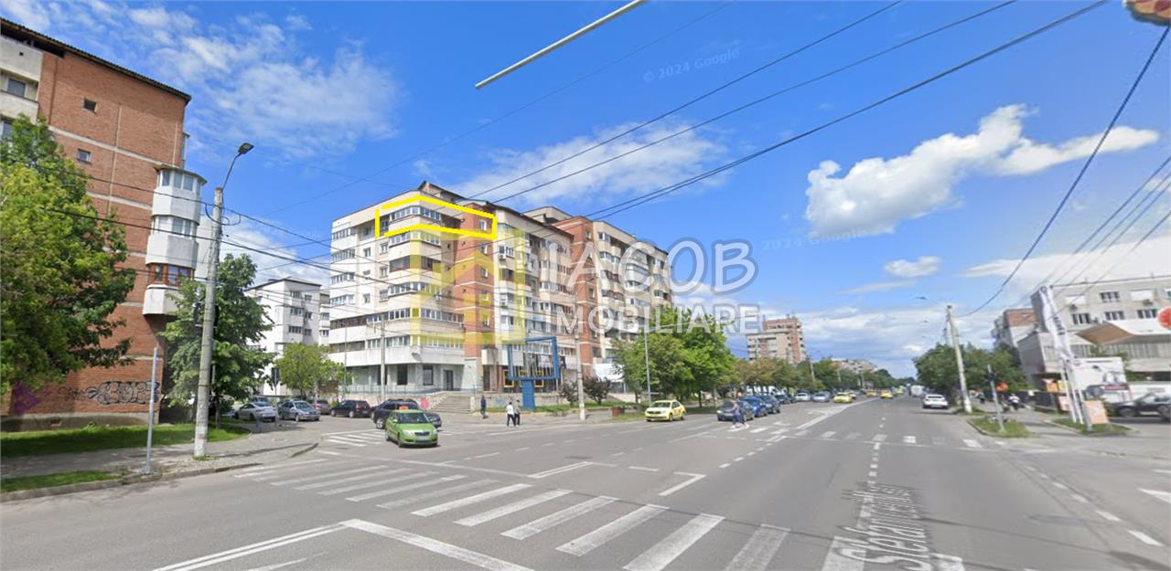 De vanzare / De inchiriat Ap. 3 camere decomandate str. Stefan cel Mare