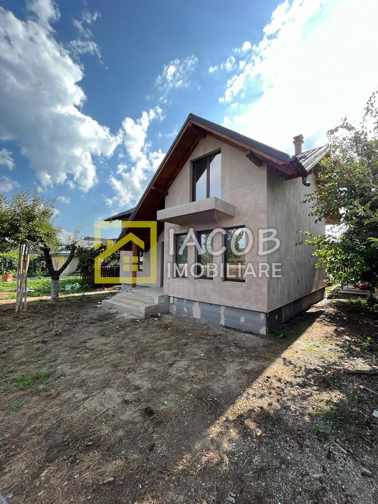 Casa la gri si teren 1070 mp, loc Dumbrava(Itesti), jud Bacau